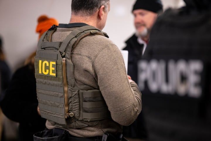 ICE purchased vehicles equipped with fake cell towers to spy on phones